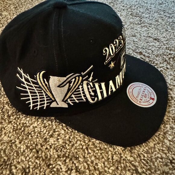 Columbus Crew 2023 MLS Champions hat - Picture 2 of 6